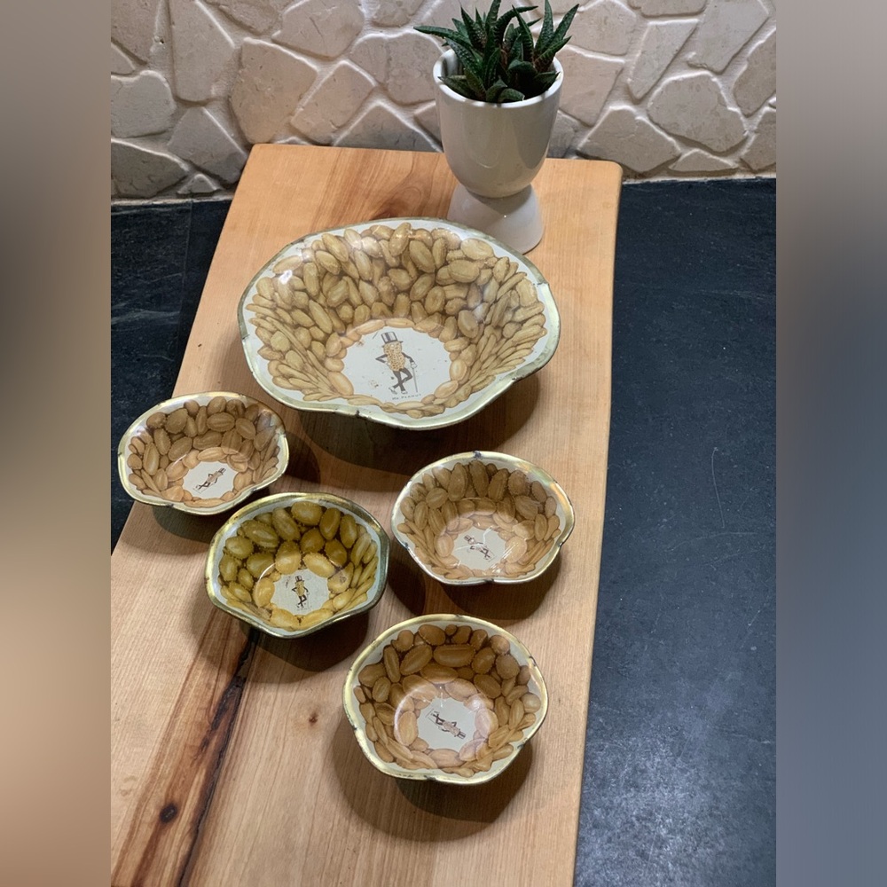PLANTERS | 5 Piece Set | Vintage Lithographed Metal Peanut Snack Bowls (1 of 2)